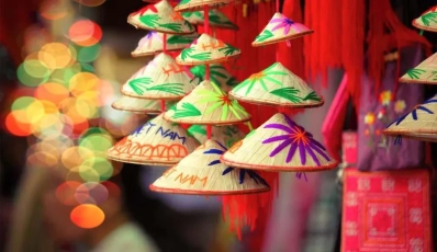 10+ Unique Hanoi Souvenirs to Bring Home
